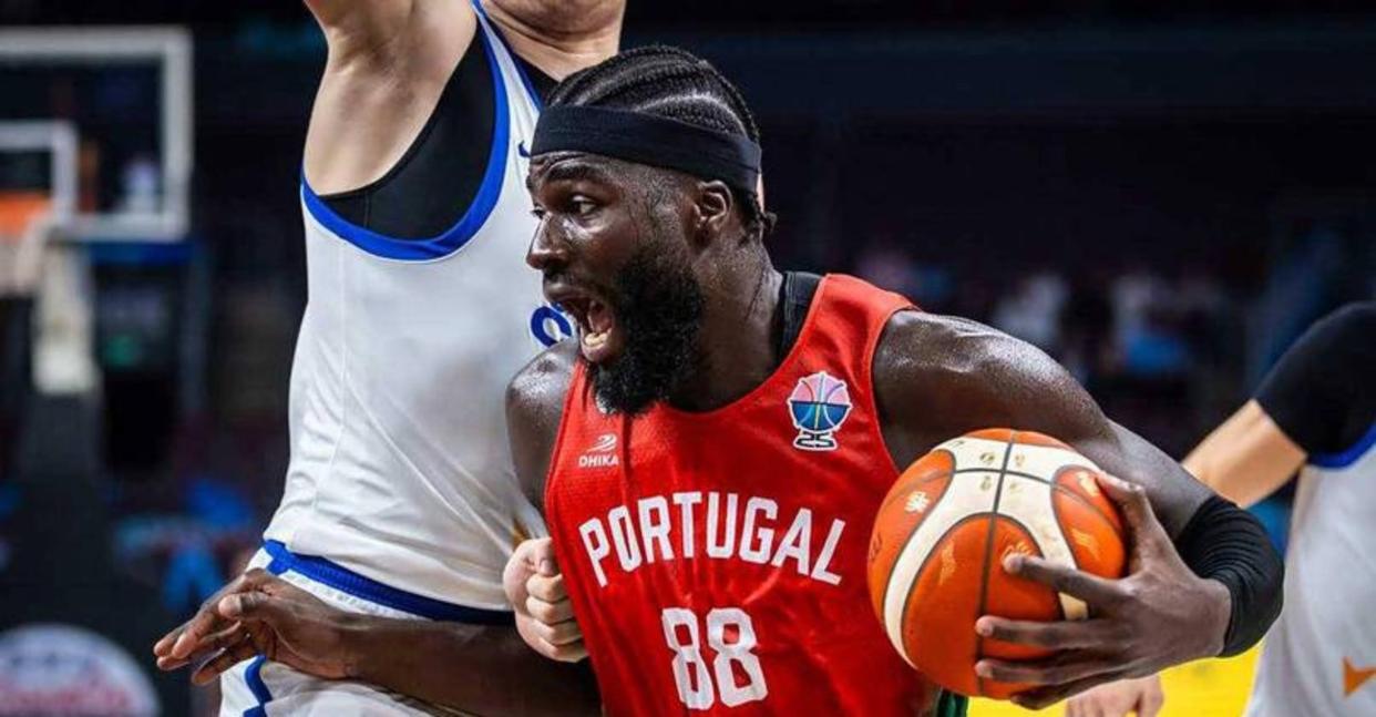 关于离谱！今晚葡萄牙体育战术微调关键时刻波士顿凯尔特人备战全明星赛，里程碑夜费城76人再遭质疑的信息